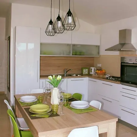 Ruza 2 Apartment *