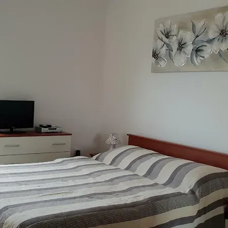 Ruza 2 Apartment Opric