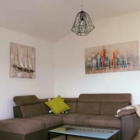 Ruza 2 Apartment
